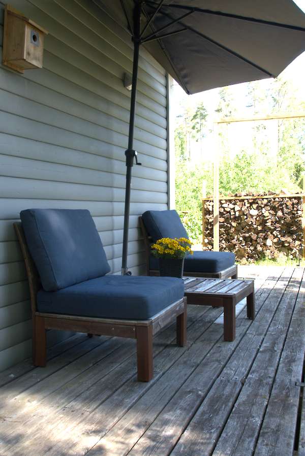 Cottage by summer