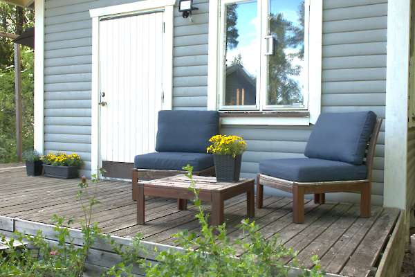 Cottage by summer